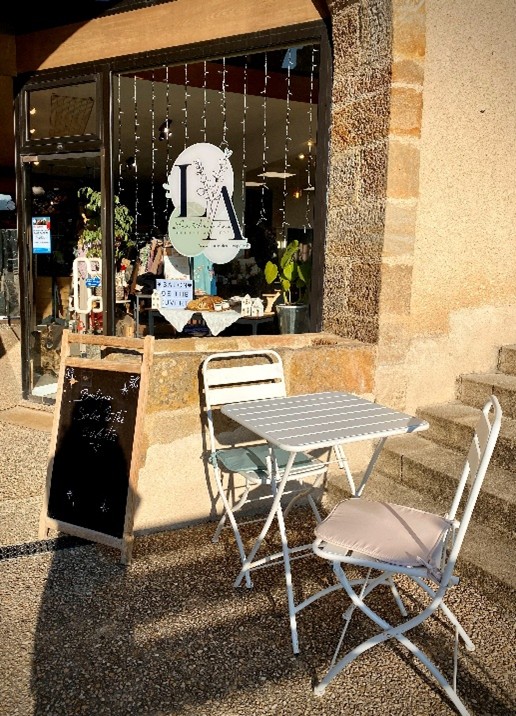 Les Arcades Les Arcades